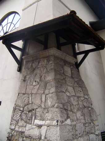 View larger image View larger image