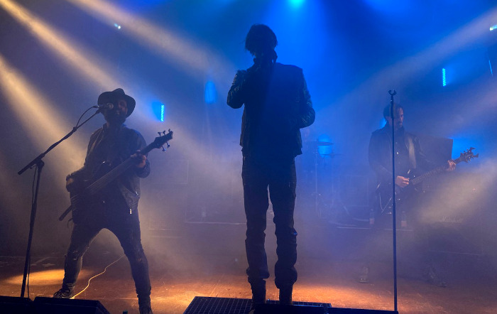 View larger image View larger image