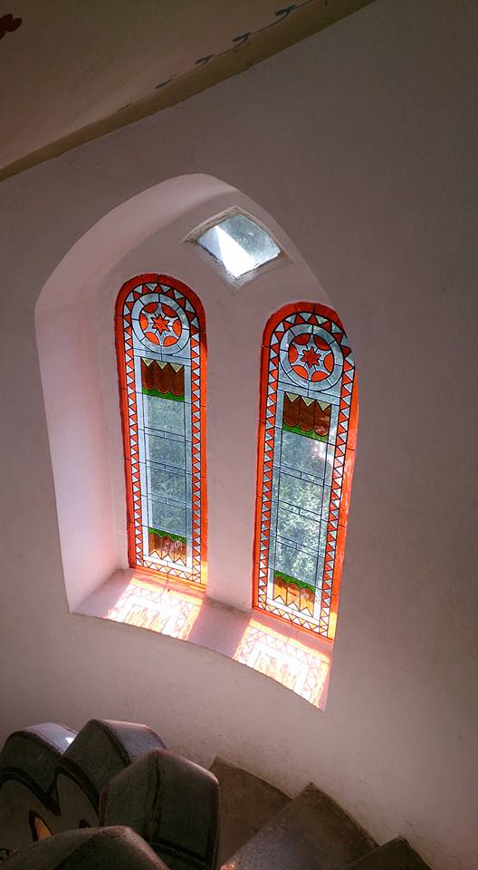 View larger image View larger image