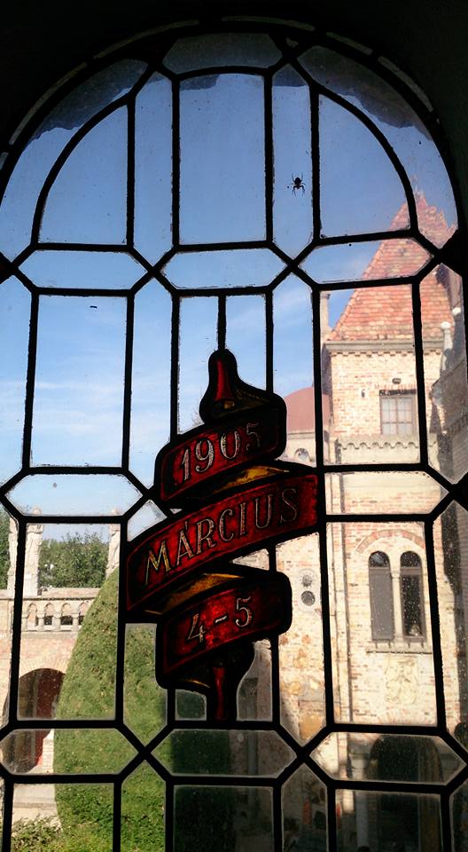 View larger image View larger image