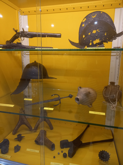 View larger image View larger image