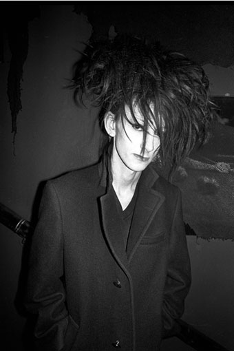 View larger image View larger image